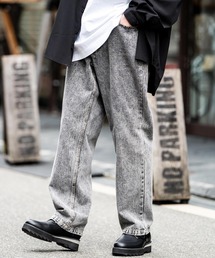 ルーズフィットセミワイドデニムパンツ