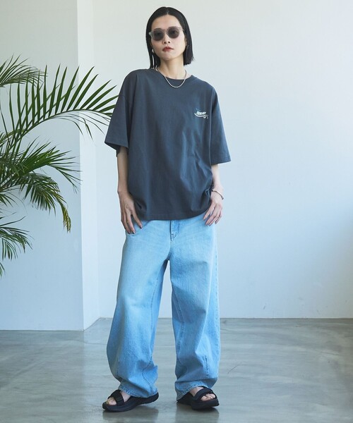 PENNEYS(ぺニーズ)の「PenneysHAWAII(ぺニーズハワイ)別注サマーウェーブTシャツ(Tシャツ/カットソー・レディース・ダークグレー/ケリーグリーン/オフホワイト・FREE)」の8枚目の写真