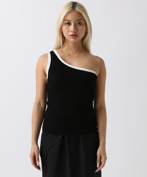 FOREVER 21(フォーエバー トゥエンティーワン)の「【2024SS】バイカラーワンショルタンク(タンクトップ・レディース・ブラック/オフホワイト・MEDIUM/SMALL)」の8枚目の写真