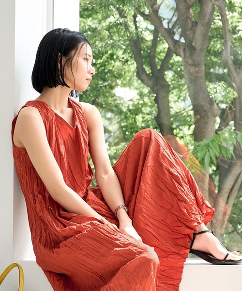 STYLE DELI（スタイルデリ）の「クリンクルニュアンスワンピース（ワンピース・レディース・オレンジ系その他/ブルー系その他・MEDIUM/SMALL）」の13枚目の写真