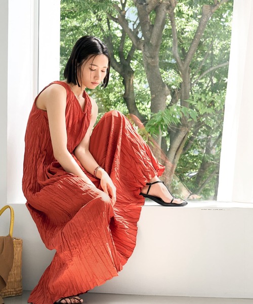 STYLE DELI（スタイルデリ）の「クリンクルニュアンスワンピース（ワンピース・レディース・オレンジ系その他/ブルー系その他・MEDIUM/SMALL）」の12枚目の写真