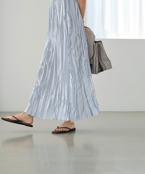 STYLE DELI（スタイルデリ）の「クリンクルニュアンスワンピース（ワンピース・レディース・オレンジ系その他/ブルー系その他・MEDIUM/SMALL）」の6枚目の写真