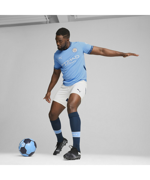 PUMA（プーマ）の「PUMA プーマ メンズ マンチェスターシティ FC 2024-25 ホーム レプリカ 半袖 ユ（Tシャツ/カットソー・メンズ・ブルー系その他・XX-LARGE/X-SMALL/X-LARGE/SMALL/MEDIUM/LARGE）」の11枚目の写真