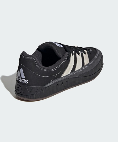adidas(アディダス)の「アディマティック / Adimatic / アディダスオリジナルス adidas Originals(スニーカー・メンズ・ブラック・28.0cm/29.0cm/28.5cm/23.0cm/24.0cm/25.0cm/26.0cm/27.0cm/23.5cm/24.5cm/25.5cm/26.5cm/27.5cm)」の5枚目の写真