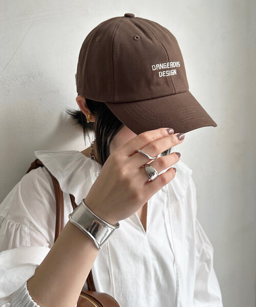 DouDou(ドゥドゥ)の「2段刺繍ロゴキャップ(キャップ・レディース・グリーン/ブラウン/ベージュ・FREE)」の5枚目の写真