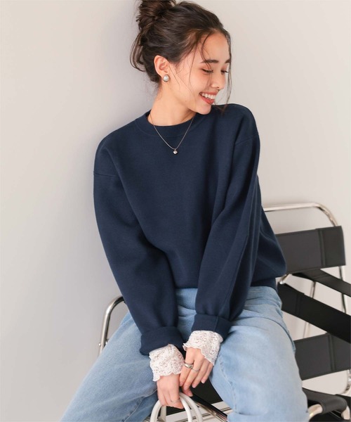 titivate(ティティベイト)の「スウェットライククルーネックニット(ニット/セーター・レディース・ブラック/アイボリー/イエロー/グレー/ライトグリーン/レッド/ホワイト系その他/キャメル/ライトピンク/ネイビー・FREE)」の7枚目の写真