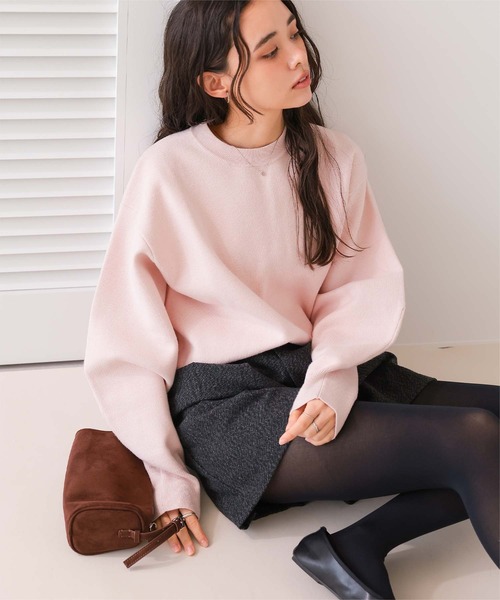 titivate(ティティベイト)の「スウェットライククルーネックニット(ニット/セーター・レディース・ブラック/アイボリー/イエロー/グレー/ライトグリーン/レッド/ホワイト系その他/キャメル/ライトピンク/ネイビー・FREE)」の9枚目の写真