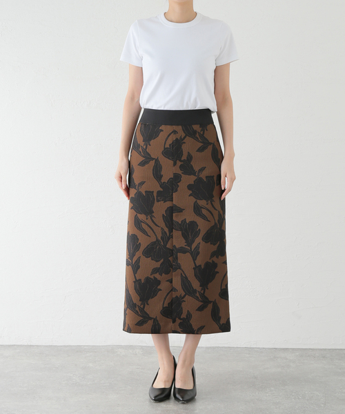 IENA（イエナ）の「ボタニカルタイトスカート（スカート・レディース・ブラウン/ネイビー・36/38）」の20枚目の写真