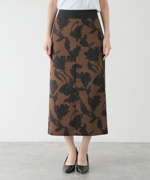 IENA（イエナ）の「ボタニカルタイトスカート（スカート・レディース・ブラウン/ネイビー・36/38）」の21枚目の写真