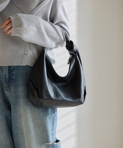 【美品•未使用】gemeilジェムイルノットワンハンドルバッグブラック gemeil ショルダーバッグ バッグ ノットワンハンドルバッグ(CE-1356