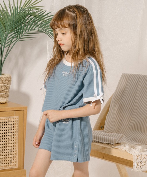 URBAN CHERRY（アーバンチェリー）の「【さらっと触感】ワッフルサイドリングボタンデザインショートパンツ（その他パンツ・キッズ・ブルー/ブラック/ホワイト・110cm/120cm/130cm/140cm/150cm）」の7枚目の写真