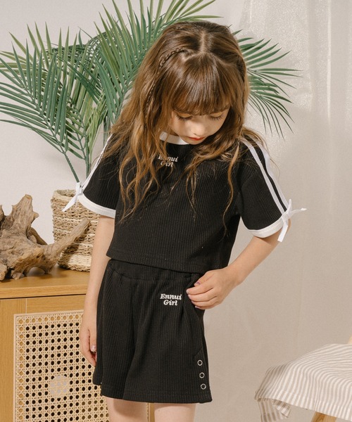 URBAN CHERRY（アーバンチェリー）の「【さらっと触感】ワッフルサイドリングボタンデザインショートパンツ（その他パンツ・キッズ・ブルー/ブラック/ホワイト・110cm/120cm/130cm/140cm/150cm）」の10枚目の写真