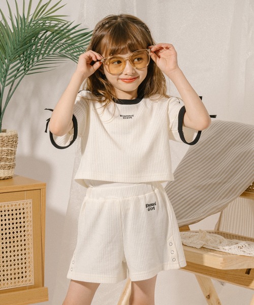 URBAN CHERRY（アーバンチェリー）の「【さらっと触感】ワッフルサイドリングボタンデザインショートパンツ（その他パンツ・キッズ・ブルー/ブラック/ホワイト・110cm/120cm/130cm/140cm/150cm）」の16枚目の写真