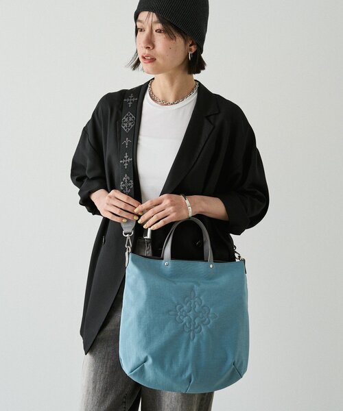 russet（ラシット）の「《3/4～価格改定》スリム2WAYトートバッグ <コーデュラナイロン>(CE-1404)（トートバッグ・レディース・ライトグレー/ブラック/グレイッシュベージュ/ピンク/ブラウン/ブルー系その他/ネイビー/ダークブラウン・FREE）」の7枚目の写真