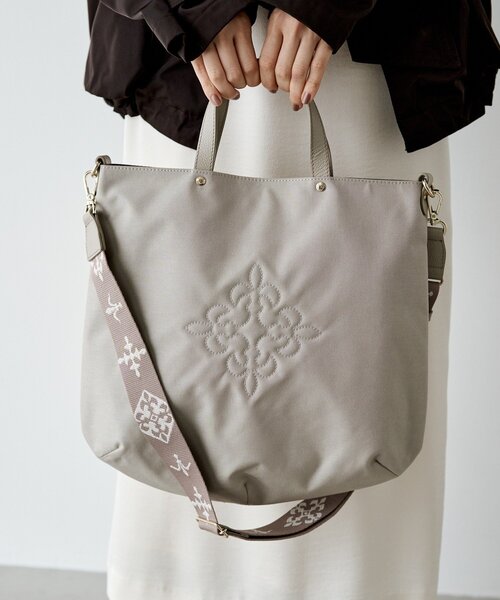 昨年即完売したアイテムが復活!] 2wayトートバッグ(CE-1404)（トート