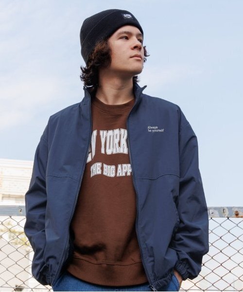 セール】【大人向けサイズあり】【セットアップ対応】刺繍ロゴジップ