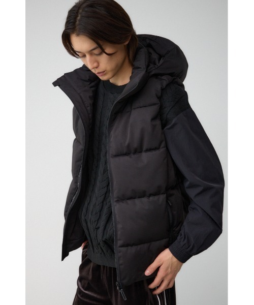 AZUL by moussy（アズールバイマウジー）の「B-HEAT  オーウェンストレッチ中綿ベスト（ダウンベスト・メンズ・ブラック/ホワイト・S-M/L-XL）」の18枚目の写真