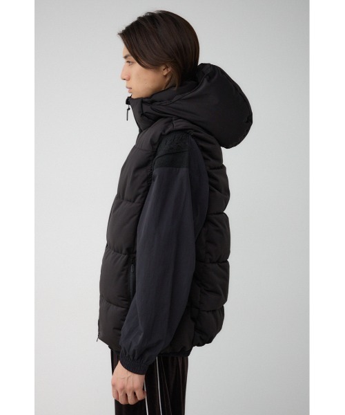 AZUL by moussy（アズールバイマウジー）の「B-HEAT  オーウェンストレッチ中綿ベスト（ダウンベスト・メンズ・ブラック/ホワイト・S-M/L-XL）」の22枚目の写真