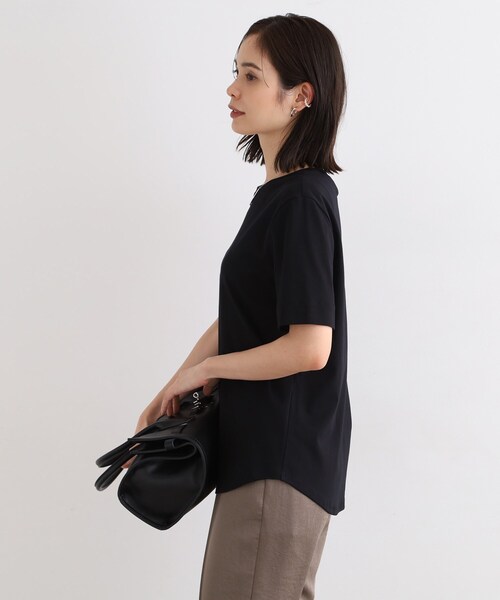 INDIVI（インディヴィ）の「◆【洗える/コットン100%】裾デザイン大人Tシャツ（Tシャツ/カットソー・レディース・ピンク系1/ブルー系その他/ホワイト/ダークオリーブ/ブラック・38/19/15 /13/05）」の11枚目の写真