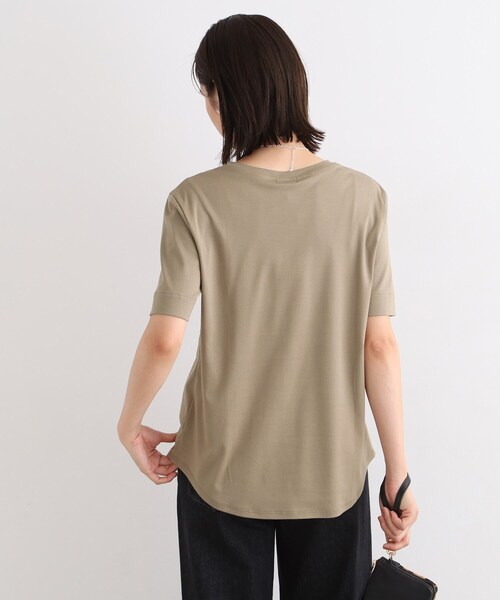 INDIVI（インディヴィ）の「◆【洗える/コットン100%】裾デザイン大人Tシャツ（Tシャツ/カットソー・レディース・ピンク系1/ブルー系その他/ホワイト/ダークオリーブ/ブラック・38/19/15 /13/05）」の16枚目の写真