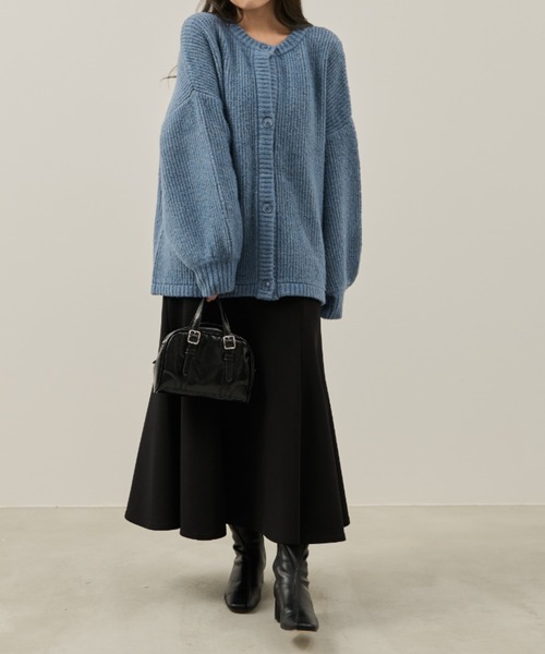 Auntie Rosa(アンティローザ)の「【karin】ボリュームニットカーディガン(カーディガン/ボレロ・レディース・ブルー/ベージュ・FREE)」の9枚目の写真