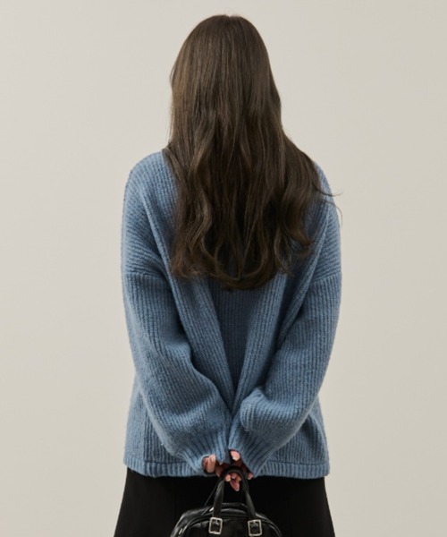 Auntie Rosa(アンティローザ)の「【karin】ボリュームニットカーディガン(カーディガン/ボレロ・レディース・ブルー/ベージュ・FREE)」の7枚目の写真