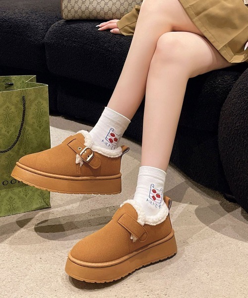 Miniministore（ミニミニストア）の「厚底ムートンブーツ 裏起毛ショートブーツ（ブーツ・レディース・ブラック/ベージュ/キャメル・23.0cm/23.5cm/24.0cm/24.5cm/25.0cm）」の7枚目の写真