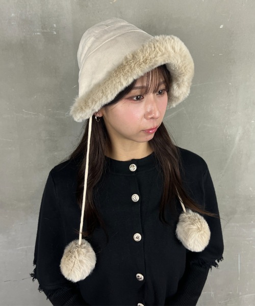 セール】もこもこファーバケハ ぽんぽん紐付き 厚手防寒ボアハット