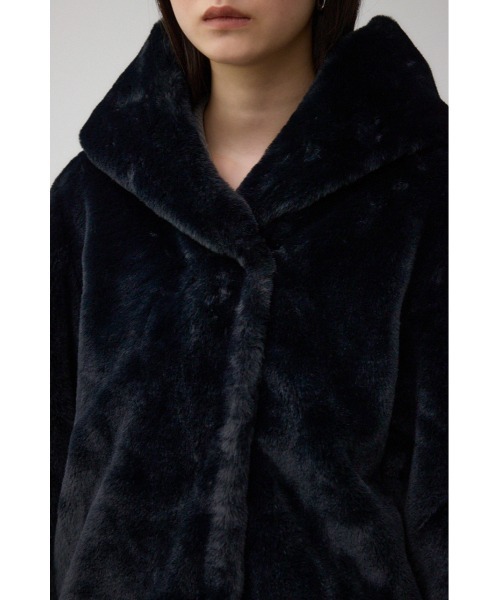 AZUL by moussy（アズールバイマウジー）の「フラッフィーフェイクファーブルゾン（ブルゾン・レディース・アイボリー/ブラック/ライトグレー・SMALL/MEDIUM）」の10枚目の写真