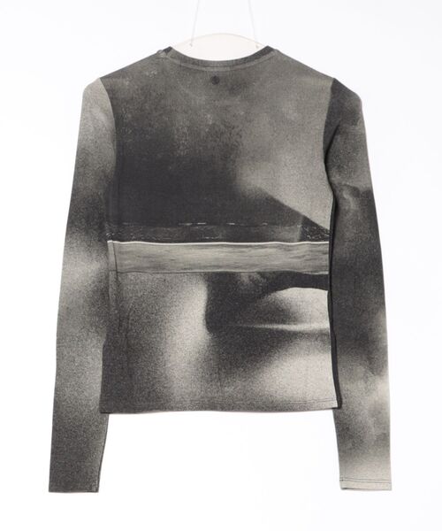 Desigual（デシグアル）の「アートポートレイト Tシャツロングスリーブ（Tシャツ/カットソー・レディース・ブラック・M/XS/XL/L/S）」の2枚目の写真