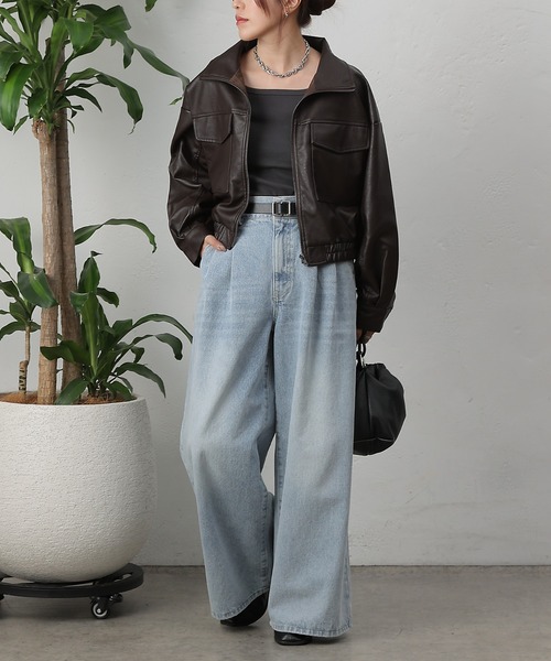 COLONY 2139（コロニートゥーワンスリーナイン）の「フェイクレザーショートブルゾン（ライダースジャケット・レディース・ブラウン/ブラック/アイボリー・FREE）」の6枚目の写真