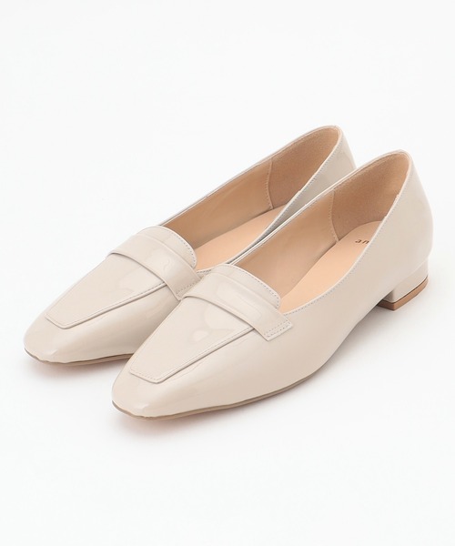 ANY SIS（エニィスィス）の「【23.0~24.0cm】エナメルローファーパンプス（パンプス・レディース・ブラック系/ベージュ系・LARGE/MEDIUM/SMALL）」の2枚目の写真