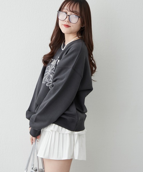 continuer de NICE CLAUP（コンティニューデナイスクラップ）の「裏起毛フラワー刺繍スウェット（スウェット・レディース・オートミール/スミクロ/ネイビー/オフホワイト・FREE）」の20枚目の写真