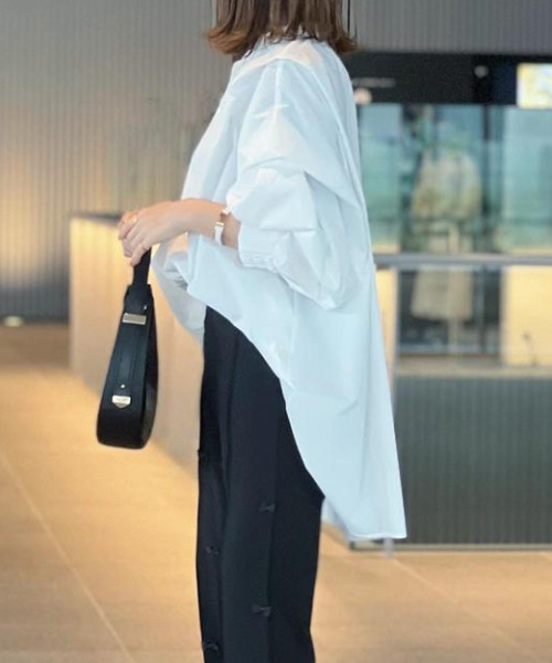 aquagarage（アクアガレージ）の「ショルダータックドレープシャツ（シャツ/ブラウス・レディース・オフホワイト/ストライプ・M）」の7枚目の写真