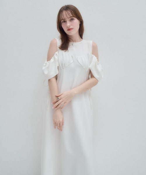 mellowneon（メロウネオン）の「4wayドッキングワンピース/ペチコートセット（ワンピース・レディース・アイボリー/ブラック・SMALL/MEDIUM）」の5枚目の写真