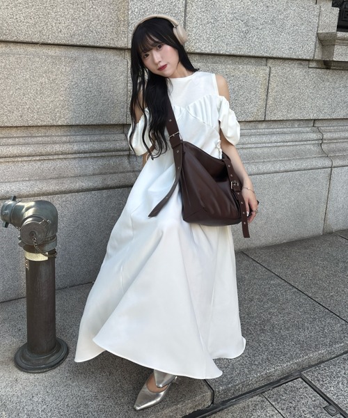 mellowneon（メロウネオン）の「4wayドッキングワンピース/ペチコートセット（ワンピース・レディース・アイボリー/ブラック・SMALL/MEDIUM）」の15枚目の写真