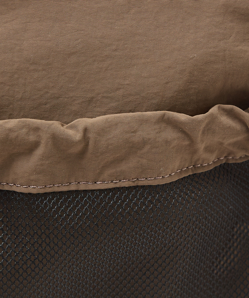 UNIVERSAL OVERALL(ユニバーサルオーバーオール)の「【UNIVERSALOVERALL / ユニバーサルオーバーオール】Front mesh zile shoulder /フロントメッシュショルダーバッグ/UVO-195(ショルダーバッグ・メンズ・ブラック/ベージュ/オレンジ/モカ・フリー)」の10枚目の写真