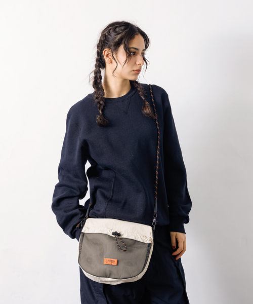 UNIVERSAL OVERALL(ユニバーサルオーバーオール)の「【UNIVERSALOVERALL / ユニバーサルオーバーオール】Front mesh zile shoulder /フロントメッシュショルダーバッグ/UVO-195(ショルダーバッグ・メンズ・ブラック/ベージュ/オレンジ/モカ・フリー)」の13枚目の写真