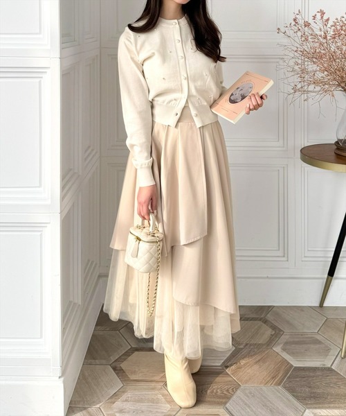 CLEAR BASIC（クリアベーシック）の「パールデザインニットカーディガン[大人 フェミニン オフィスカジュアル 着回し抜群]≪SS新作≫（カーディガン/ボレロ・レディース・アイボリー/ネイビー/ライトピンク/グレー・F）」の7枚目の写真