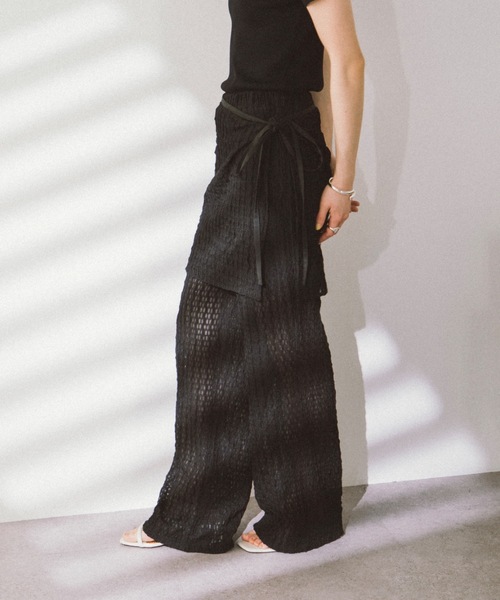 DRWCYS(ドロシーズ)の「レイヤードカットレースパンツ(その他パンツ・レディース・ホワイト/ブラック・FREE)」の7枚目の写真