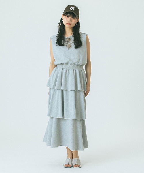 ROSE BUD（ローズバッド）の「SWEAT TIERED DRESS（ワンピース・レディース・ブラック/グレー/グリーン・ONE SIZE）」の7枚目の写真