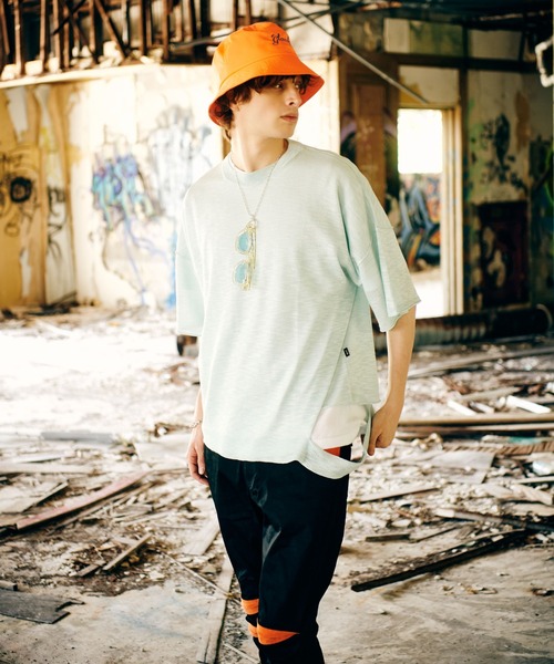 glamb(グラム)の「One Cut Summer Knit / ワンカットサマーニット(ニット/セーター・メンズ・ネイビー/ブラック/ミント・M/L)」の9枚目の写真