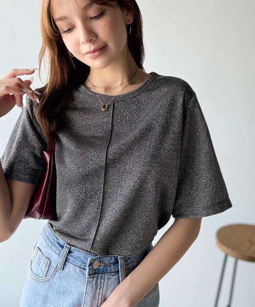 classicalelf(クラシカルエルフ)の「光を纏う。センターメロウシアーラメ半袖Tシャツ(Tシャツ/カットソー・レディース・ブルー/ブラック/ライトグレー/ベージュ・LARGE/SMALL/X-LARGE/MEDIUM)」の1枚目の写真