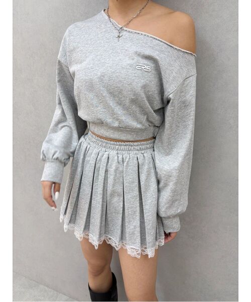 EVRIS（エヴリス）の「プリーツスウェットミニスカート【セットアップ着用可能】（スカート・レディース・グレー/ブラック/ブラウン・FREE）」の16枚目の写真