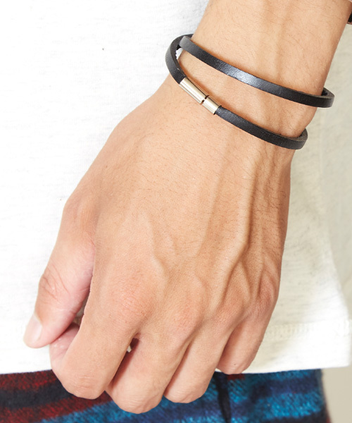 チャイハネ（チャイハネ）の「【チャイハネ】カラーレザーブレスレット（ブレスレット・レディース・シルバー/ゴールド/ブラウン/レッド/ホワイト/ブラック・FREE）」の3枚目の写真