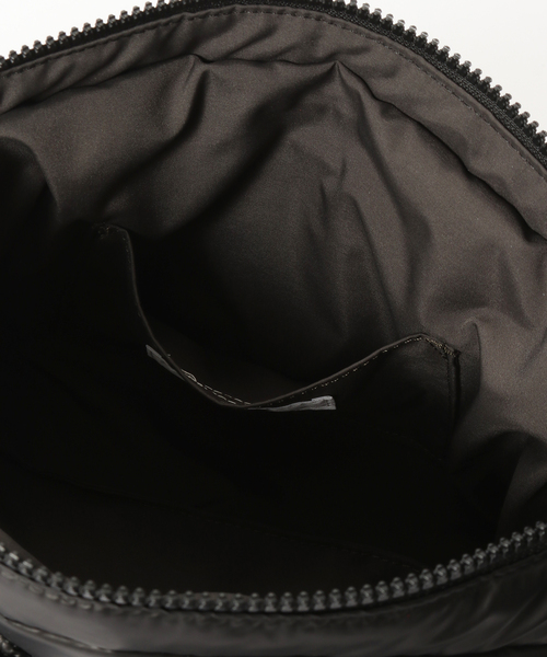 CONTROL FREAK / CTFK(コントロールフリーク)の「CONTROL FREAK POCKETショルダー(クラッチバッグ・レディース・ブラック/シルバー・FREE)」の11枚目の写真