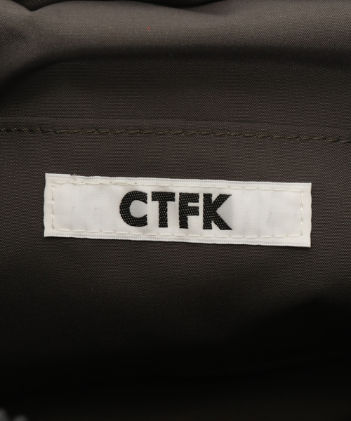 CONTROL FREAK / CTFK(コントロールフリーク)の「CONTROL FREAK POCKETショルダー(クラッチバッグ・レディース・ブラック/シルバー・FREE)」の15枚目の写真