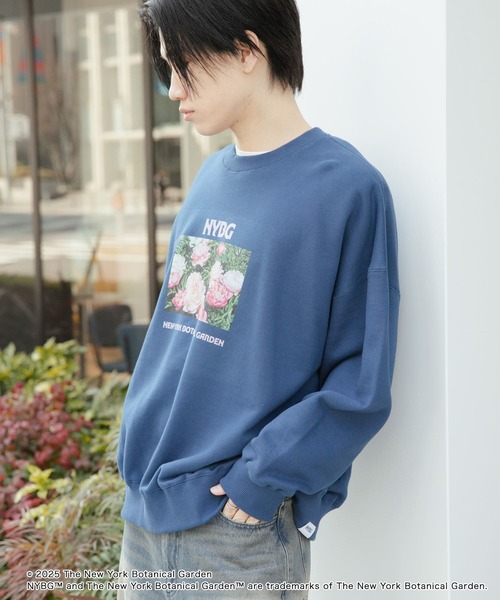 SENSE OF PLACE by URBAN RESEARCH(センスオブプレイスバイアーバンリサーチ)の「NYBG クルーネックルーズスウェットB(スウェット・メンズ・ブラック/ブルー/ホワイト・MEDIUM/LARGE)」の21枚目の写真