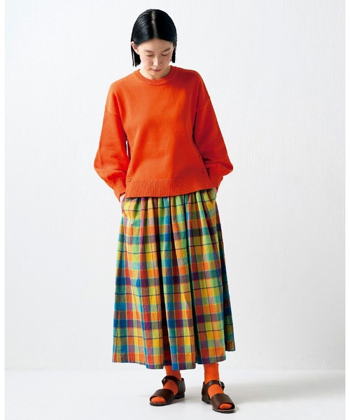 Sunny clouds(サニークラウズ)の「サニークラウズ トレセーター(ニット/セーター・レディース・オレンジ/イエロー・LL/L/M)」の8枚目の写真