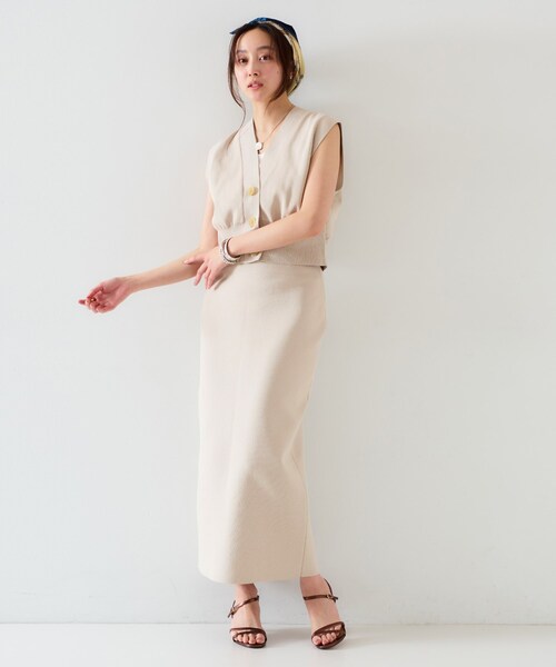 UNTITLED(アンタイトル)の「【セットアップ可能】ペンシルニットスカート(スカート・レディース・ブラック/オリーブ/ベージュ・00/02/04/44/48)」の16枚目の写真